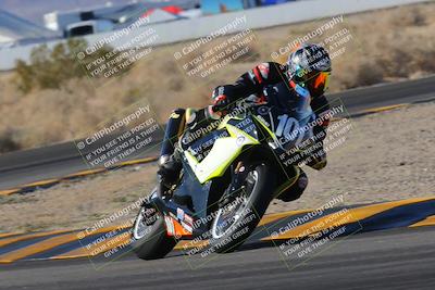 media/Dec-18-2022-SoCal Trackdays (Sun) [[8099a50955]]/Turn 4 (1pm)/